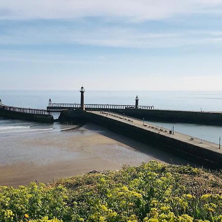 Mooredge B&B Whitby Dış mekan fotoğraf